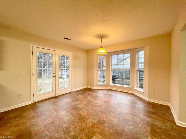 5715 River Glen Drive, Greensboro, NC 27455