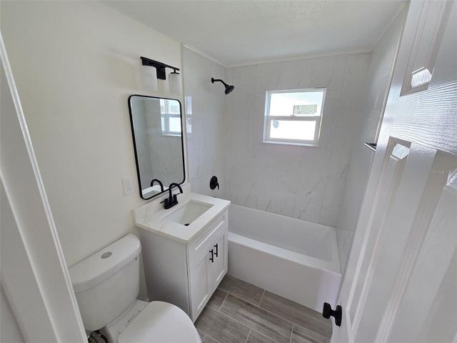 416 W IANTHE STREET 3, Tavares, FL 32778