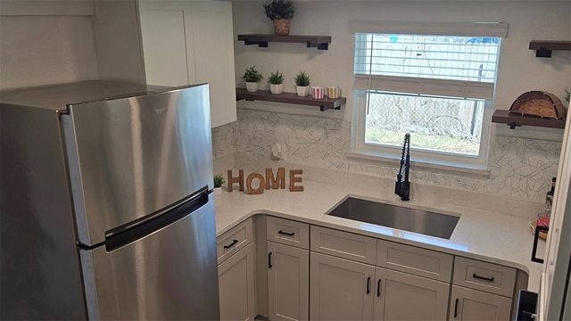 1710 E BAY STREET, Winter Garden, FL 34787