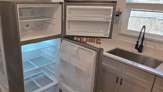 1710 E BAY STREET, Winter Garden, FL 34787