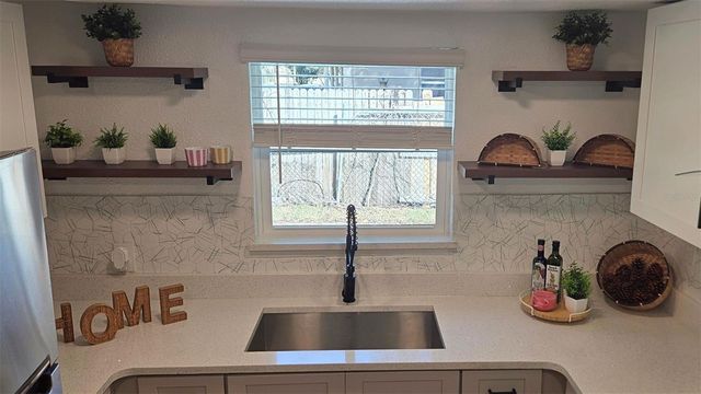 1710 E BAY STREET, Winter Garden, FL 34787