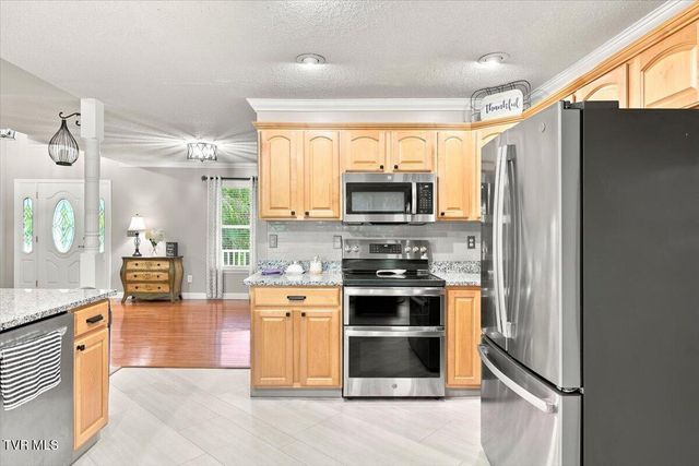 1365 Holly Creek Road, Greeneville, TN 37745