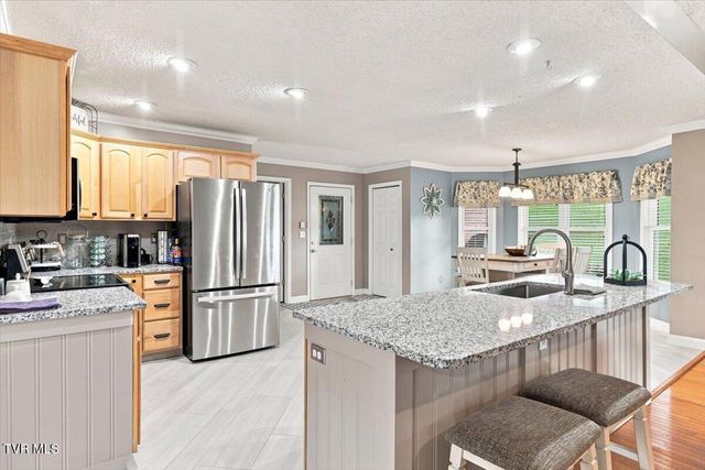 1365 Holly Creek Road, Greeneville, TN 37745