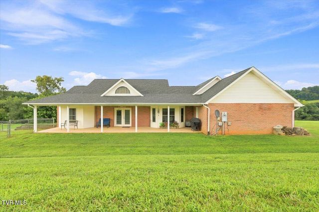 1365 Holly Creek Road, Greeneville, TN 37745