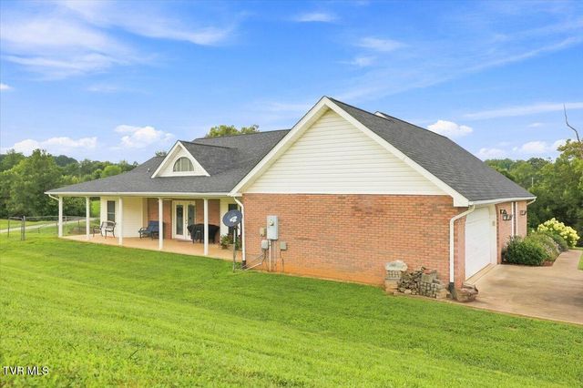 1365 Holly Creek Road, Greeneville, TN 37745