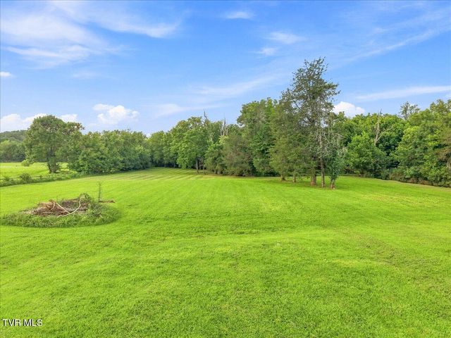 1365 Holly Creek Road, Greeneville, TN 37745