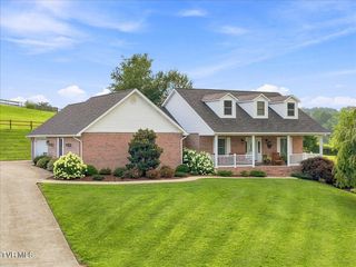 1365 Holly Creek Road, Greeneville, TN 37745