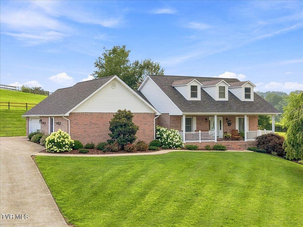 1365 Holly Creek Road, Greeneville, TN 37745