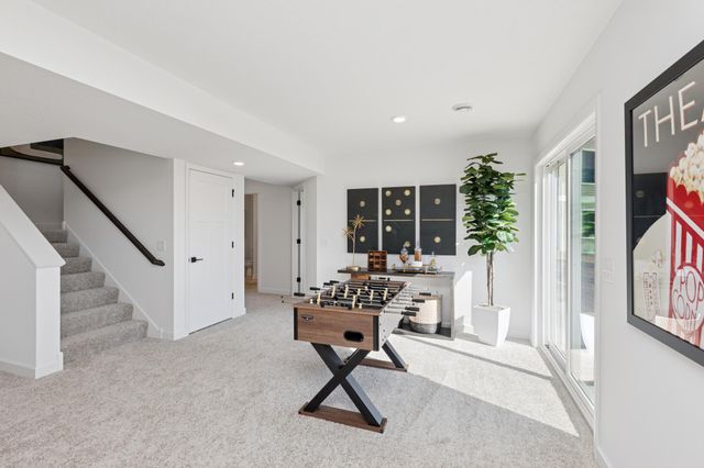 2444 Hadley Hills Drive NE, Rochester, MN 55906