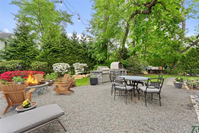 5 Harcourt Road, Scarsdale, NY 10583