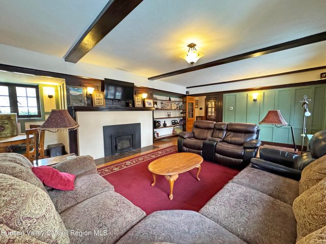 2 Malden Ave Avenue, Saugerties, NY 12477