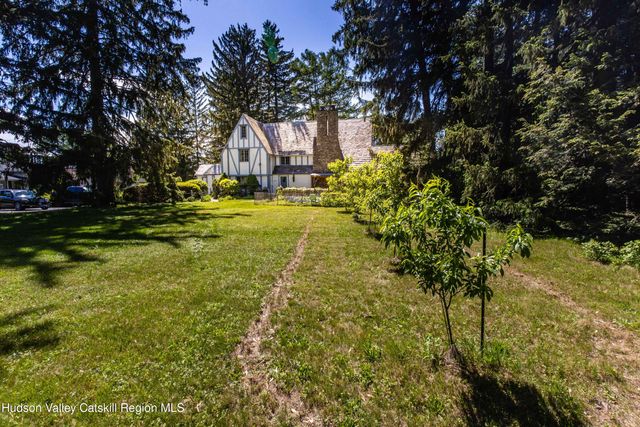 2 Malden Ave Avenue, Saugerties, NY 12477