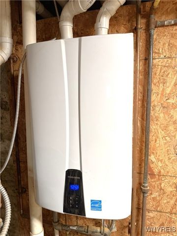 603 Walnut Street, Lockport City, NY 14094