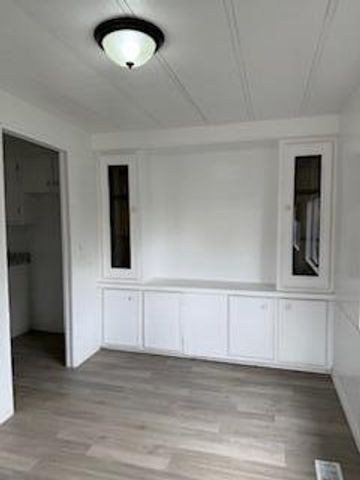 681 S Market Road, Earlimart, CA 93219