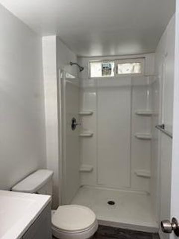 681 S Market Road, Earlimart, CA 93219