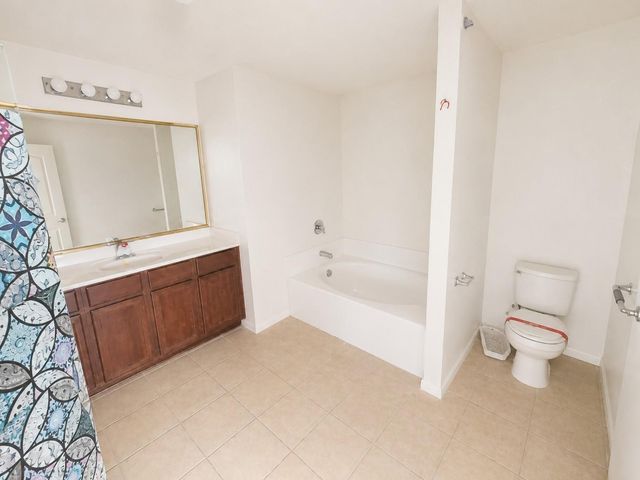 341 Comanche Plains Road, La Marque, TX 77568