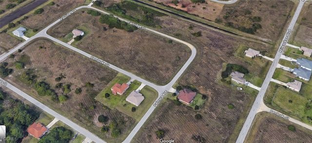 219 Pembroke ST, Lehigh Acres, FL 33974