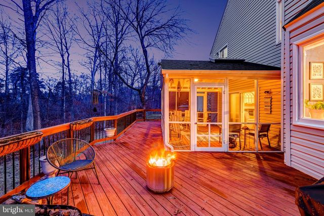 34 LIPSCOMB CT, Sterling, VA 20165