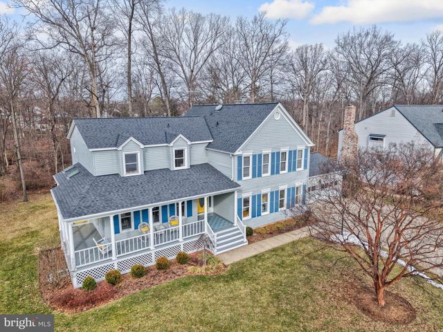 34 LIPSCOMB CT, Sterling, VA 20165