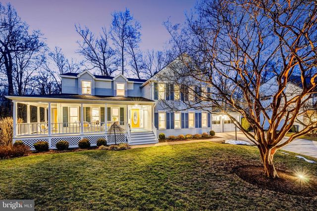 34 LIPSCOMB CT, Sterling, VA 20165