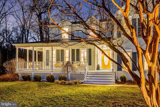 34 LIPSCOMB CT, Sterling, VA 20165