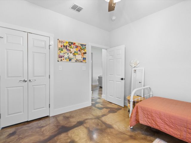 405 Advance Road, Weatherford, TX 76088