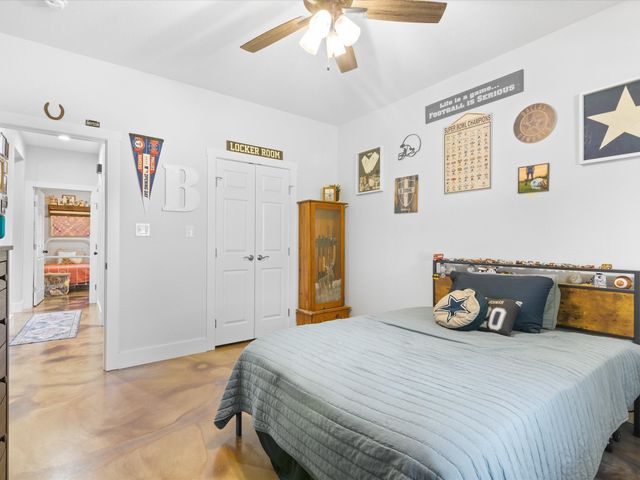 405 Advance Road, Weatherford, TX 76088