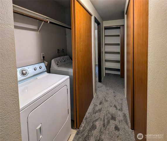 1627 NE 199th Place, Shoreline, WA 98155