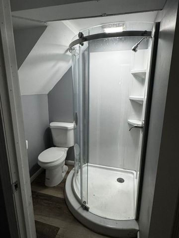 9556 S Forest Avenue, Chicago, IL 60628