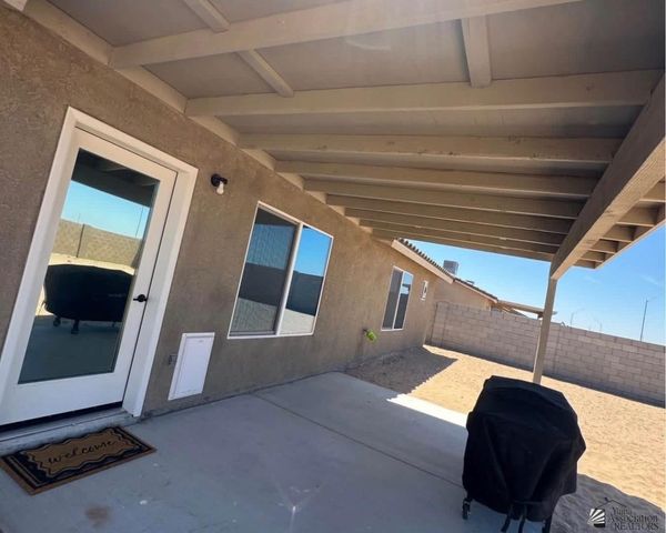 7338 E 44th Pl, Yuma, AZ 85365