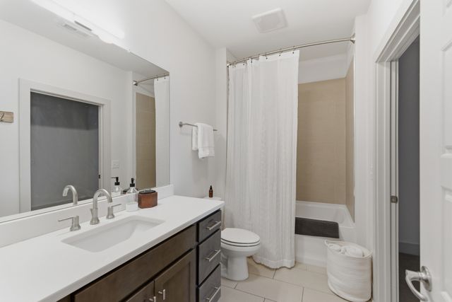 4303 Gallatin Pike Apt 202, Nashville, TN 37216