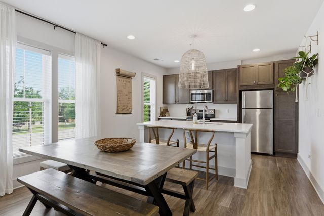 4303 Gallatin Pike Apt 202, Nashville, TN 37216