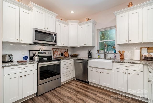 2720 Kendrick Drive, Charlotte, NC 28214