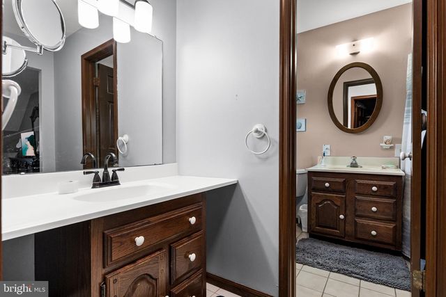 338 RADIX RD, Williamstown, NJ 08094