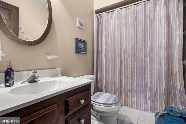 338 RADIX RD, Williamstown, NJ 08094