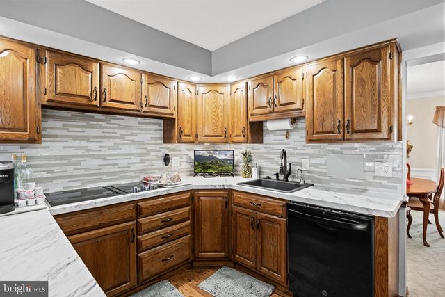 338 RADIX RD, Williamstown, NJ 08094