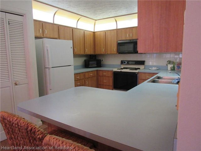 108 Grenada Street NE, Lake Placid, FL 33852