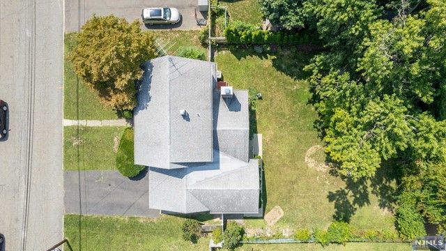 19 Giannone Road, Wayne, NJ 07470