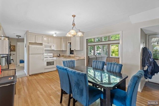 19 Giannone Road, Wayne, NJ 07470