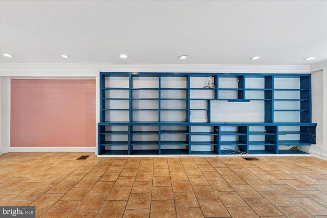 2621 SEPVIVA ST, Philadelphia, PA 19125