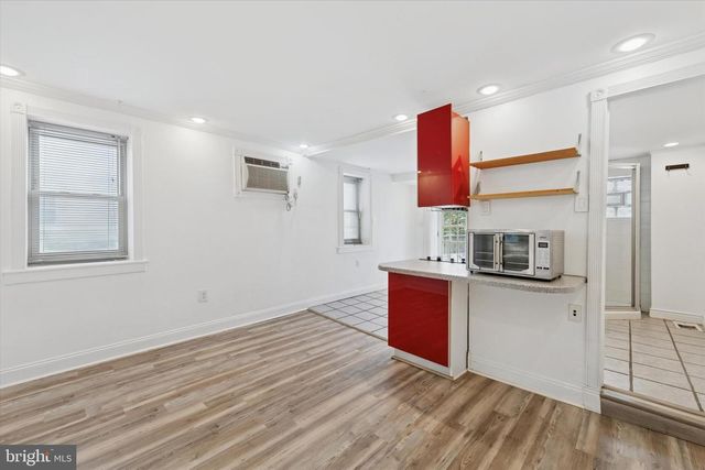 2621 SEPVIVA ST, Philadelphia, PA 19125