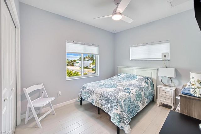 431 Lazy WAY, Fort Myers Beach, FL 33931