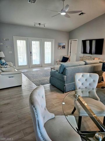 431 Lazy WAY, Fort Myers Beach, FL 33931