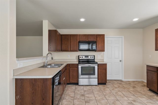 308 Laurel Lane, Fate, TX 75087