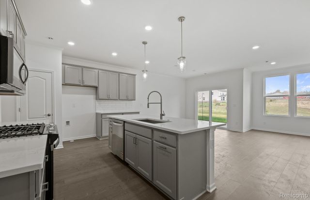 4066 Nottingham Circle, Independence Charter Township, MI 48346