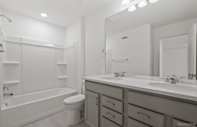 4066 Nottingham Circle, Independence Charter Township, MI 48346