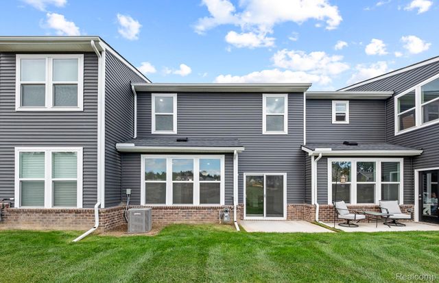 4066 Nottingham Circle, Independence Charter Township, MI 48346