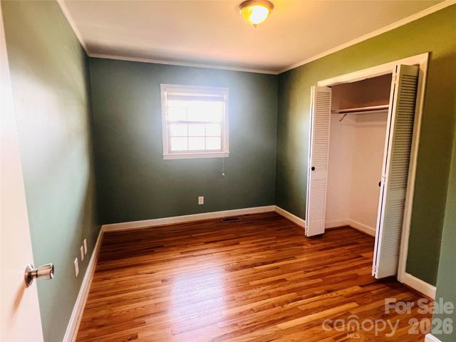 400 Stroupe Street, Mount Holly, NC 28120