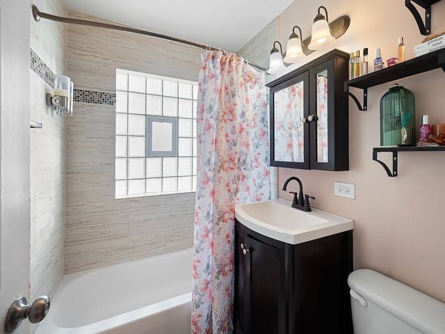 3602 Madison Street, Bellwood, IL 60104