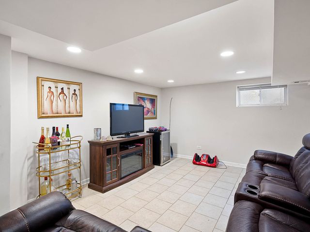 3602 Madison Street, Bellwood, IL 60104